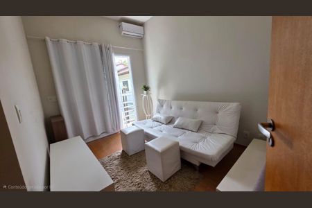 Sala de casa de condomínio à venda com 2 quartos, 97m² em Bairro das Palmeiras, Campinas