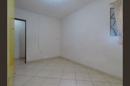 Quarto de casa à venda com 4 quartos, 120m² em Rio Pequeno, São Paulo