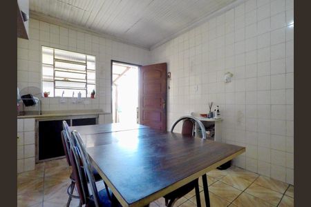 Cozinha de casa à venda com 4 quartos, 120m² em Rio Pequeno, São Paulo