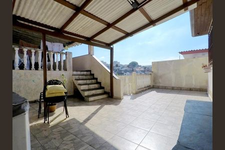 Área Externa de casa à venda com 4 quartos, 120m² em Rio Pequeno, São Paulo