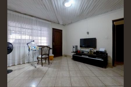 Sala de casa à venda com 4 quartos, 120m² em Rio Pequeno, São Paulo