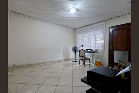 Sala de casa à venda com 4 quartos, 120m² em Rio Pequeno, São Paulo