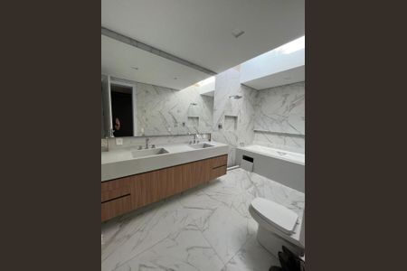 Casa à venda com 620m², 4 quartos e 3 vagasFoto 15