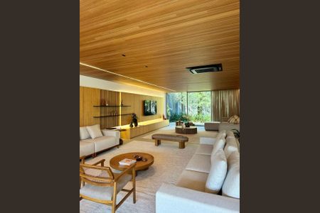 Casa à venda com 620m², 4 quartos e 3 vagasFoto 05