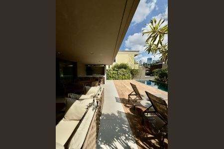 Casa à venda com 620m², 4 quartos e 3 vagasFoto 13