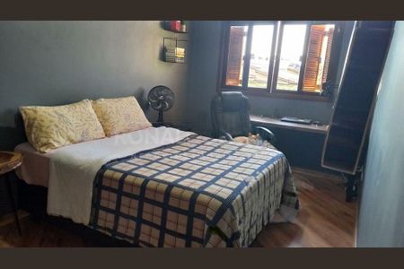 Casa à venda com 3 quartos, 150m² em Conjunto Residencial Salvador Tolezani, São Paulo