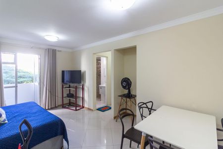Apartamento para alugar com 55m², 2 quartos e 1 vagaSala