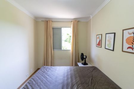 Quarto 1 de apartamento para alugar com 2 quartos, 55m² em Jardim Anhanguera, São Paulo