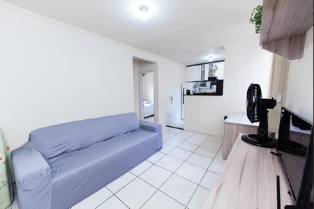 Sala de apartamento à venda com 2 quartos, 50m² em Olaria, Contagem