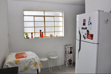 Casa para alugar com 148m², 3 quartos e 2 vagasDetalhes - Cozinha