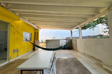 Casa à venda com 254m², 3 quartos e 4 vagasChurrasqueira