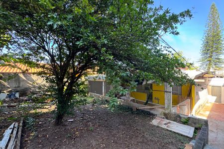 Casa à venda com 254m², 3 quartos e 4 vagasQuintal 