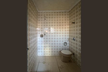 Casa à venda com 254m², 3 quartos e 4 vagasBanheiro Social