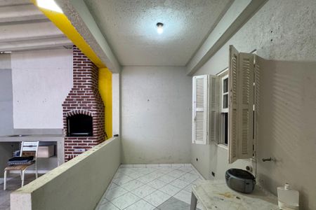 Casa à venda com 254m², 3 quartos e 4 vagasÁrea de Serviço