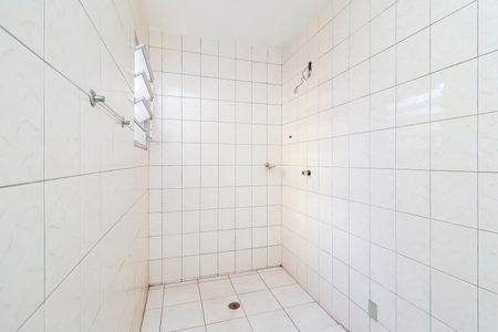 Casa para alugar com 70m², 3 quartos e sem vagaBanheiro da Suíte