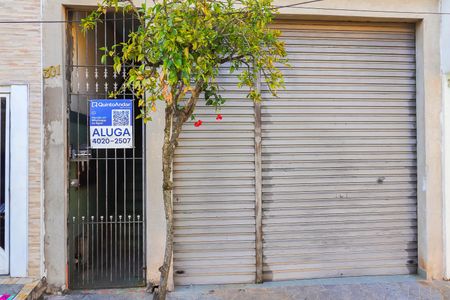 Casa para alugar com 70m², 3 quartos e sem vagaFachada