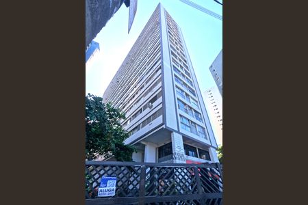 Apartamento para alugar com 100m², 2 quartos e 1 vagaFachada | Adesivo/Placa Quintoandar instalado 