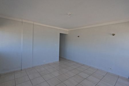 Apartamento para alugar com 100m², 2 quartos e 1 vagaSala