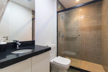 Banheiro de apartamento para alugar com 1 quarto, 21m² em Centro Histórico, Porto Alegre