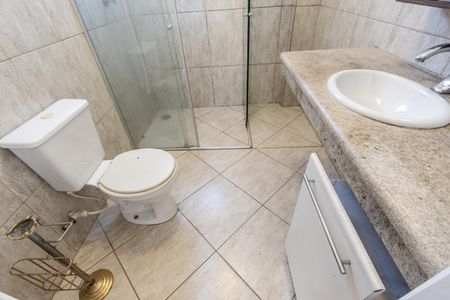 Casa de condomínio à venda com 140m², 2 quartos e 2 vagas Casa de condomínio à venda com 140m², 2 quartos e 2 vagasQuarto 1 - Banheiro da Suite