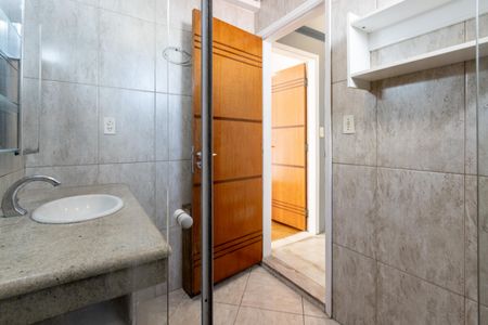 Casa de condomínio à venda com 140m², 2 quartos e 2 vagas Casa de condomínio à venda com 140m², 2 quartos e 2 vagasBanheiro do Corredor