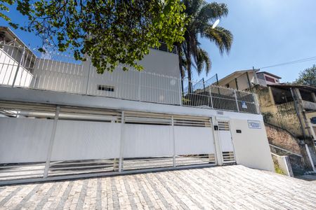 Casa de condomínio à venda com 140m², 2 quartos e 2 vagas Casa de condomínio à venda com 140m², 2 quartos e 2 vagasFachada do Condomínio