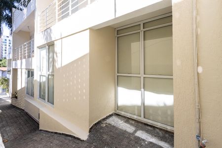 Casa de condomínio à venda com 140m², 2 quartos e 2 vagas Casa de condomínio à venda com 140m², 2 quartos e 2 vagasFachada da Casa