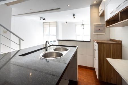 Casa de condomínio à venda com 140m², 2 quartos e 2 vagas Casa de condomínio à venda com 140m², 2 quartos e 2 vagasCozinha