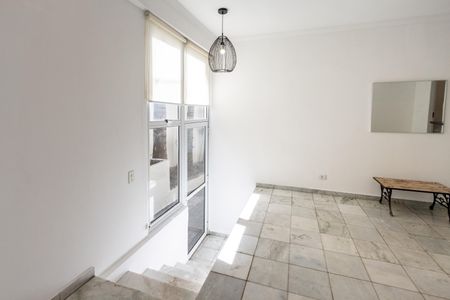 Casa de condomínio à venda com 140m², 2 quartos e 2 vagas Casa de condomínio à venda com 140m², 2 quartos e 2 vagasSala