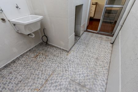 Casa de condomínio à venda com 140m², 2 quartos e 2 vagas Casa de condomínio à venda com 140m², 2 quartos e 2 vagasÁrea de Serviço