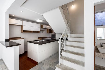 Cozinha de casa à venda com 2 quartos, 140m² em Vila Ipojuca, São Paulo