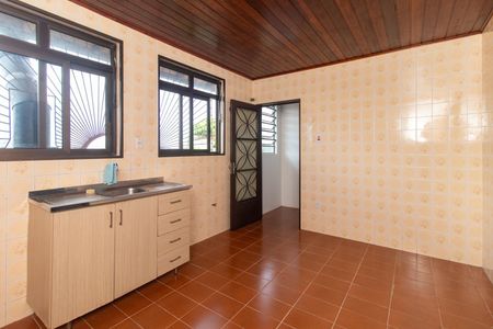 Casa à venda com 145m², 3 quartos e 3 vagasCozinha e Área de Serviço