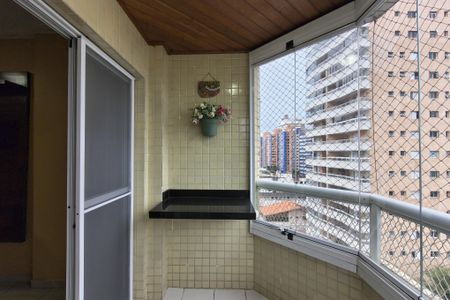 Apartamento para alugar com 80m², 2 quartos e 1 vagaSacada