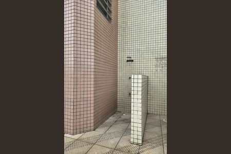 Apartamento para alugar com 80m², 2 quartos e 1 vagaDucha