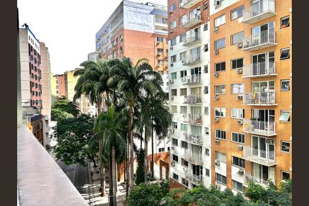 Apartamento para alugar com 55m², 1 quarto e 1 vagaVista