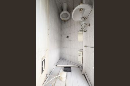 Casa à venda com 448m², 3 quartos e 3 vagasBanheiro 5