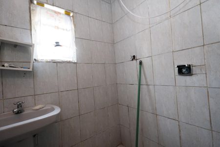 Casa à venda com 448m², 3 quartos e 3 vagasBanheiro da Suíte 2