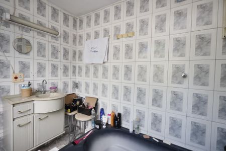 Casa à venda com 448m², 3 quartos e 3 vagasBanheiro da Suíte 3 