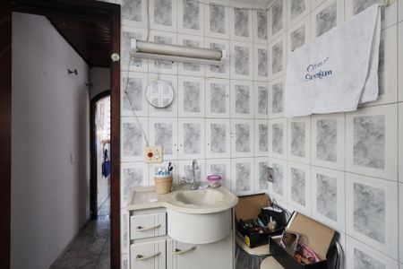 Casa à venda com 448m², 3 quartos e 3 vagasBanheiro da Suíte 3 
