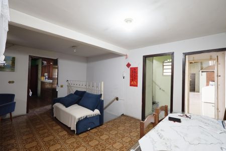 Casa à venda com 448m², 3 quartos e 3 vagasSala 