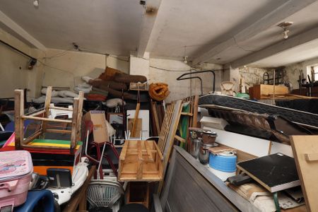 Casa à venda com 448m², 3 quartos e 3 vagasSalão / Garagem