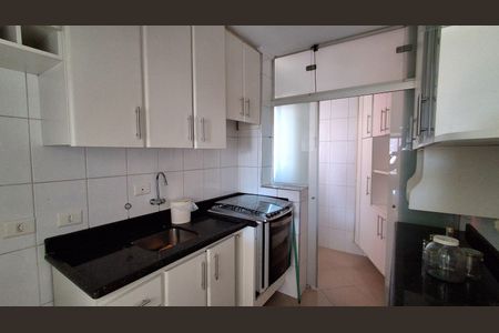 Apartamento à venda com 61m², 2 quartos e 1 vagaCozinha 