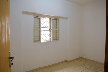 Casa para alugar com 188m², 2 quartos e sem vagaQuarto