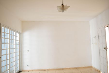 Casa para alugar com 188m², 2 quartos e sem vagaSala