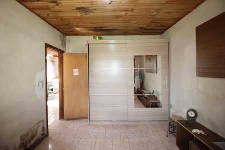Casa à venda com 90m², 2 quartos e 8 vagasSuíte 1
