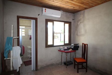 Casa à venda com 90m², 2 quartos e 8 vagasSuíte 1