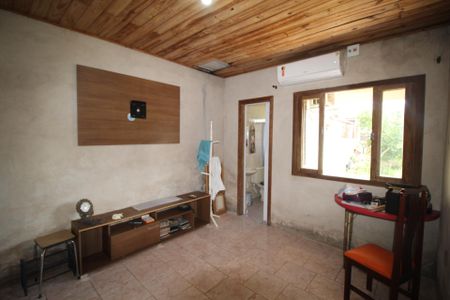 Casa à venda com 90m², 2 quartos e 8 vagasSuíte 1