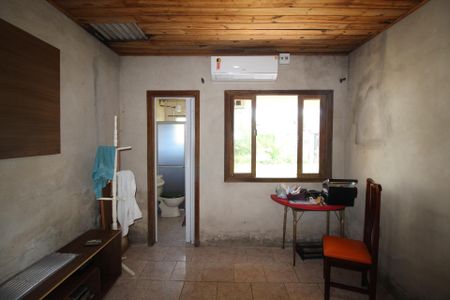 Casa à venda com 90m², 2 quartos e 8 vagasSuíte 1