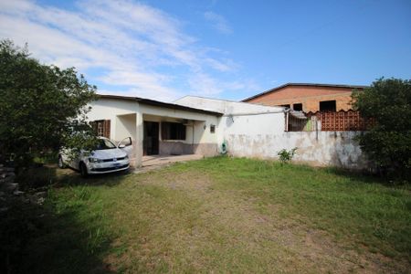 Casa à venda com 90m², 2 quartos e 8 vagasQuintal