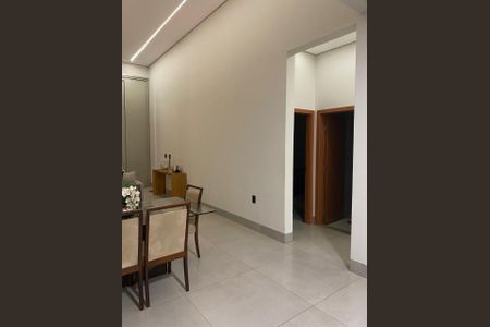 Sala de casa para alugar com 3 quartos, 171m² em Grand Ville, Uberlândia